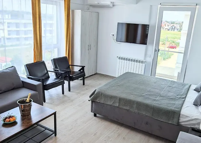 Summer Nest By Summer Smile